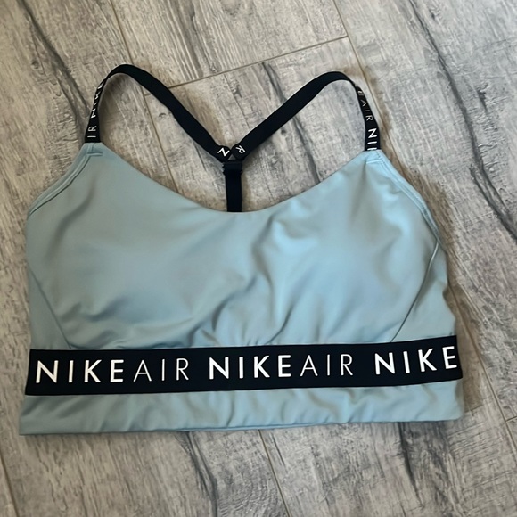 🚫 SOLD: Nike Air Sports Bra - Picture 1 of 2